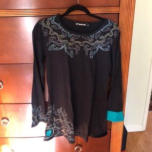 Leopards & roses black embroidered long sleeve top size XL